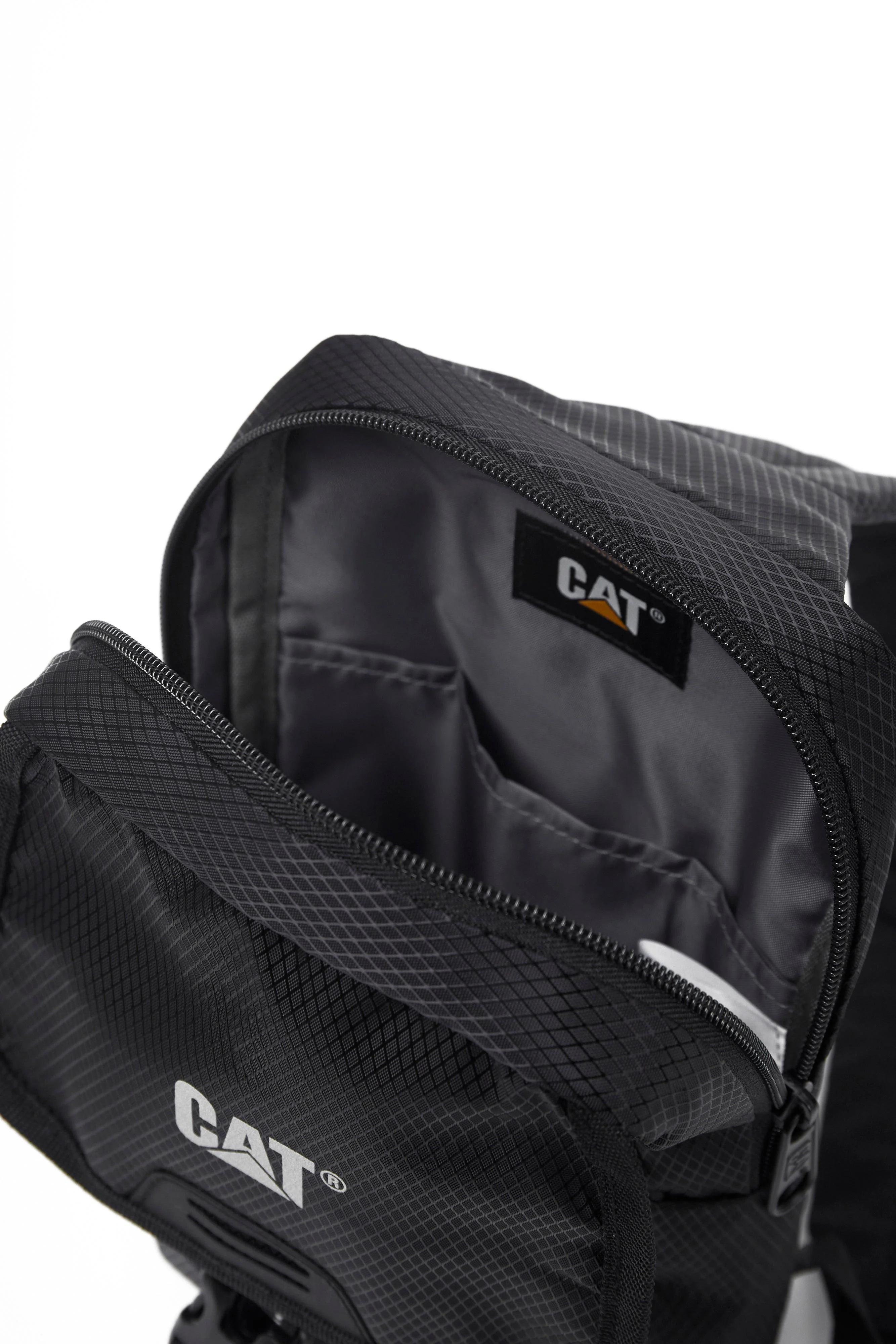 Ajo Peak Slingbag